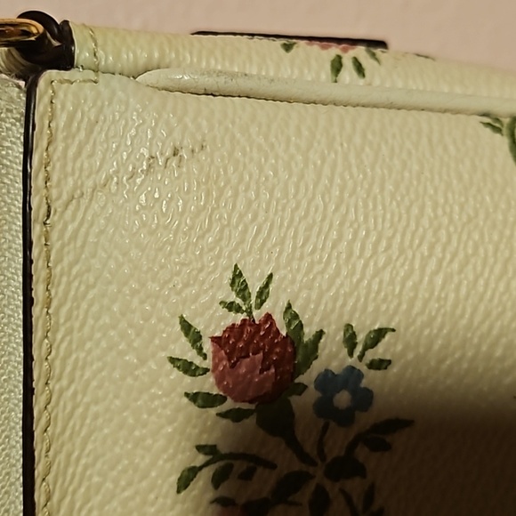 Small Coach Purse - Picture 5 of 10